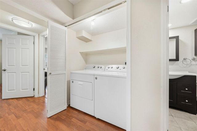 100 E OAK TERRACE DRIVE B2, Leesburg, FL 34748