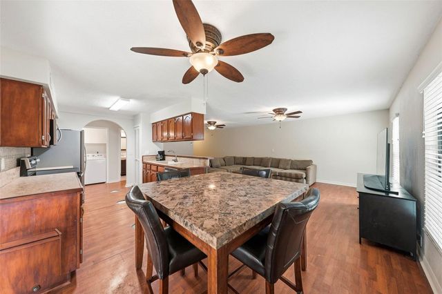 100 E OAK TERRACE DRIVE B2, Leesburg, FL 34748