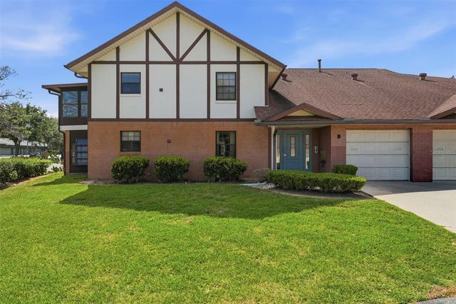 100 E OAK TERRACE DRIVE B2, Leesburg, FL 34748