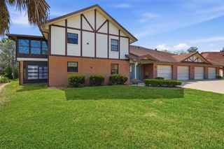 100 E OAK TERRACE DRIVE B2, Leesburg, FL 34748