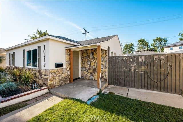 10919 See Drive, Whittier, CA 90606