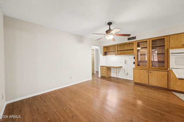510 N 56TH Place, Mesa, AZ 85205