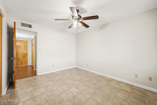 510 N 56TH Place, Mesa, AZ 85205
