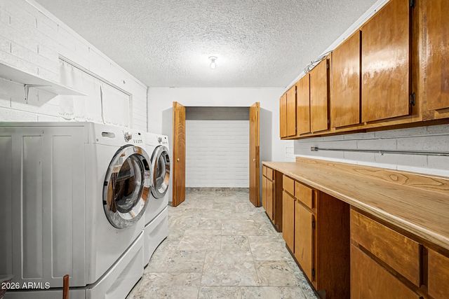 510 N 56TH Place, Mesa, AZ 85205