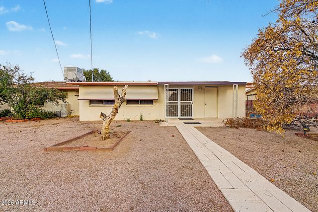 510 N 56TH Place, Mesa, AZ 85205