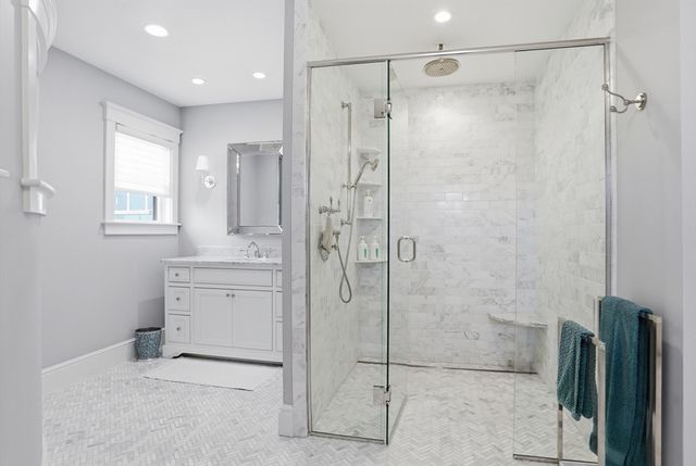 21 Fletcher Road, Bedford, MA 01730
