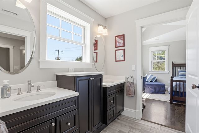 21 Fletcher Road, Bedford, MA 01730