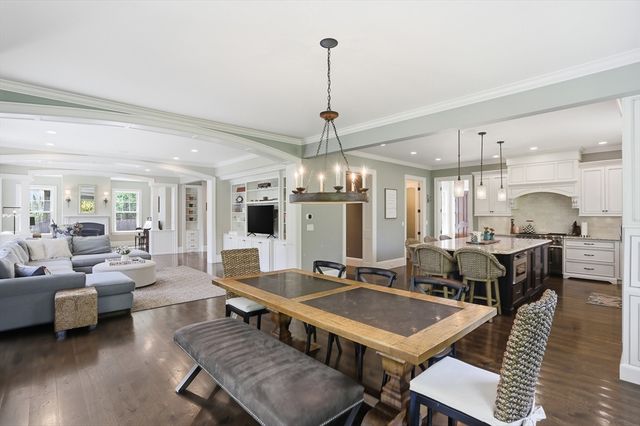 21 Fletcher Road, Bedford, MA 01730