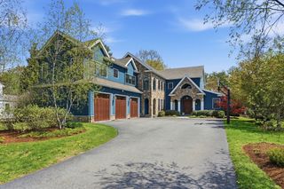 21 Fletcher Road, Bedford, MA 01730