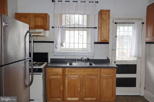 4633 N CAMAC ST, Philadelphia, PA 19140