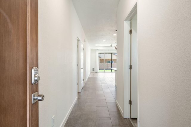 2696 Camino Plata Loop NE, Rio Rancho, NM 87144