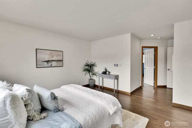 1613 Hoquiam Place NE, Renton, WA 98059