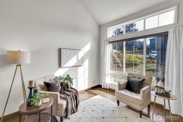 1613 Hoquiam Place NE, Renton, WA 98059