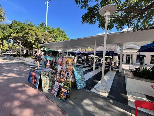 1300 Lincoln Rd D304, Miami Beach, FL 33139
