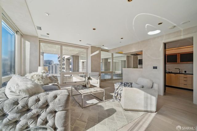 611 Washington Street 2306, San Francisco, CA 94111