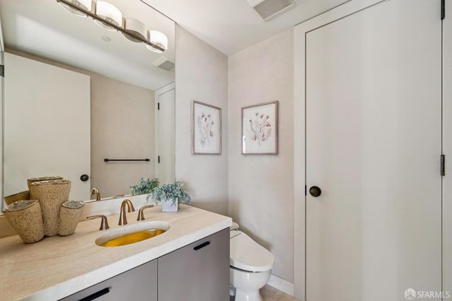 611 Washington Street 2306, San Francisco, CA 94111