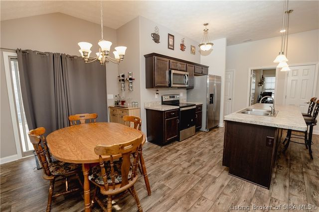 8011 Lucas Lane, Charlestown, IN 47111