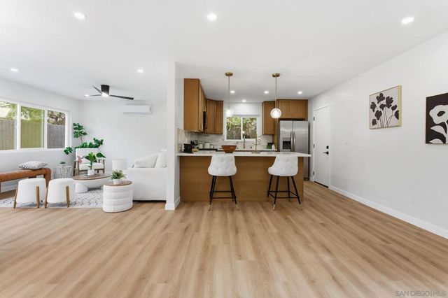 1519 Arthur Neal Ct, Lemon Grove, CA 91945