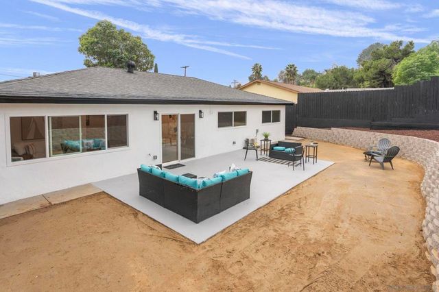 1519 Arthur Neal Ct, Lemon Grove, CA 91945