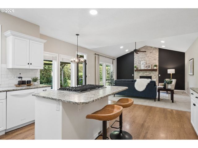 29545 Sw Queens Ct, Wilsonville, OR 97070
