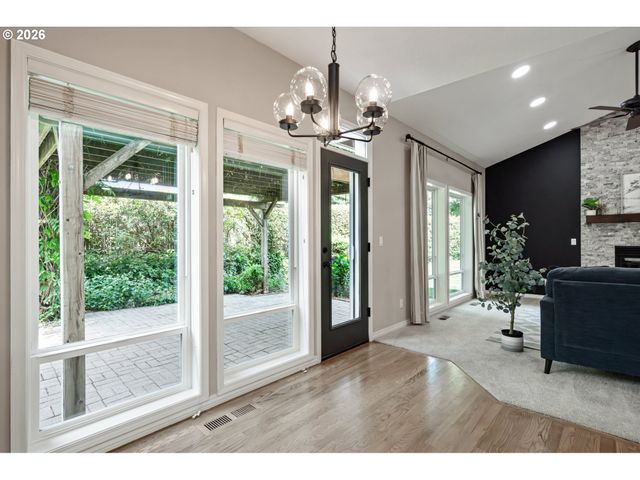 29545 Sw Queens Ct, Wilsonville, OR 97070