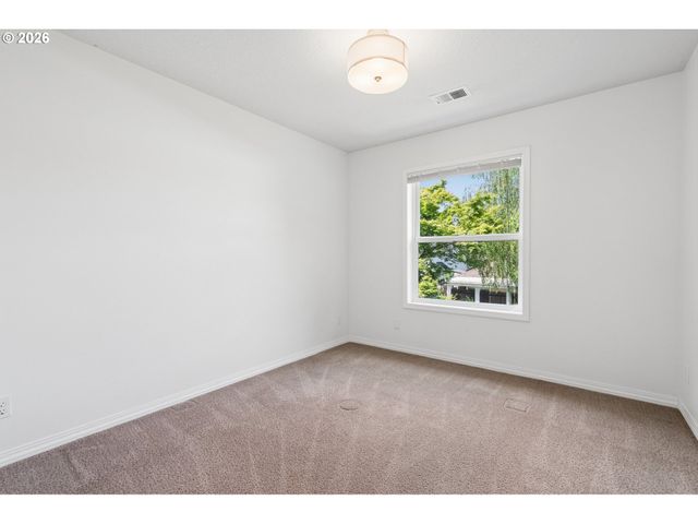 29545 Sw Queens Ct, Wilsonville, OR 97070