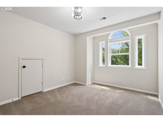 29545 Sw Queens Ct, Wilsonville, OR 97070