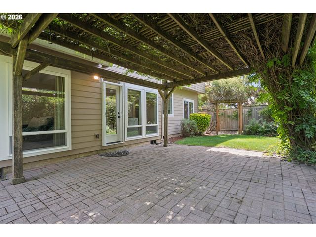 29545 Sw Queens Ct, Wilsonville, OR 97070