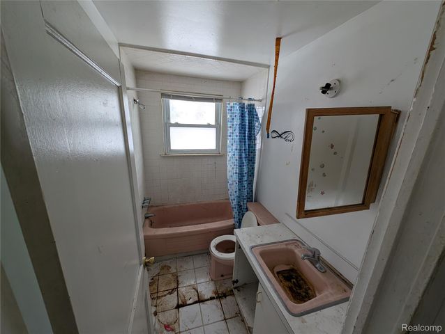 3808 Cadieux Road, Detroit, MI 48224