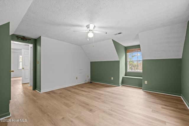 142 Jordans Lane, Beaufort, NC 28516