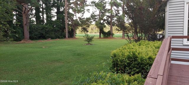 142 Jordans Lane, Beaufort, NC 28516