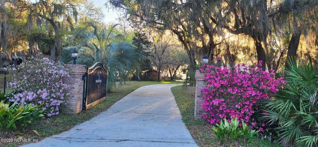 524 CEDAR CREEK Road, Palatka, FL 32177