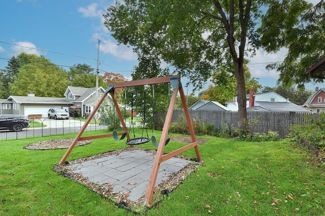 611 Garfield STREET, Watertown, WI 53098