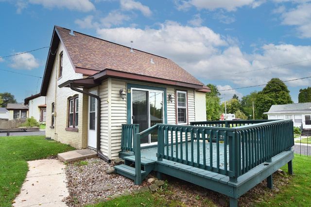 611 Garfield STREET, Watertown, WI 53098