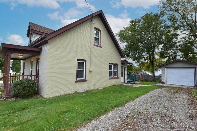 611 Garfield STREET, Watertown, WI 53098