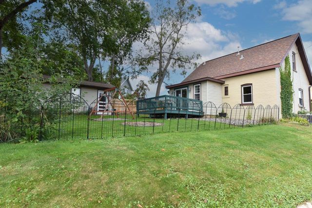 611 Garfield STREET, Watertown, WI 53098