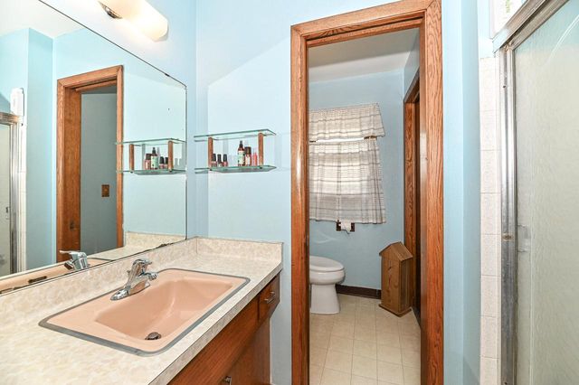 N84W14476 Menomonee AVENUE, Menomonee Falls, WI 53051