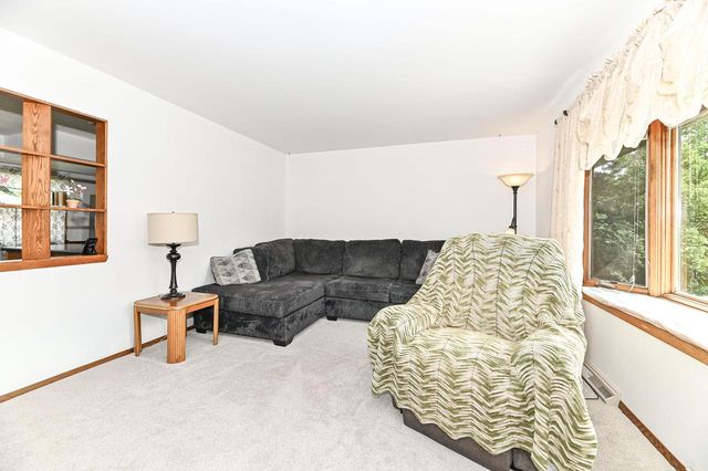 N84W14476 Menomonee AVENUE, Menomonee Falls, WI 53051