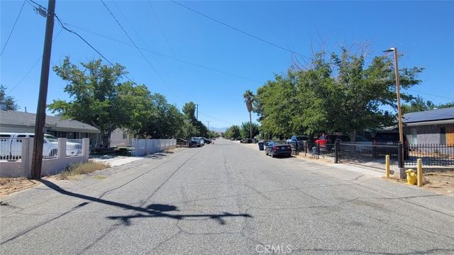 40304 167, Lake Los Angeles, CA 93591