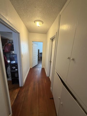 930 Sierra Street, Madera, CA 93638