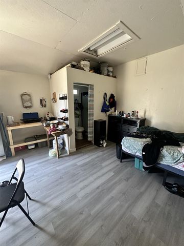930 Sierra Street, Madera, CA 93638