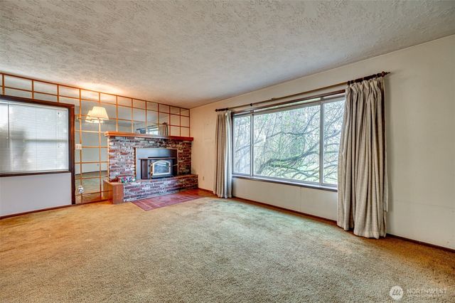 206 NW 99th Street, Vancouver, WA 98665