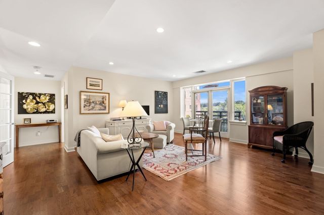 88 Wharf Street 402, Milton, MA 02186