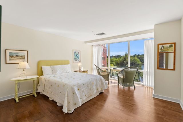 88 Wharf Street 402, Milton, MA 02186