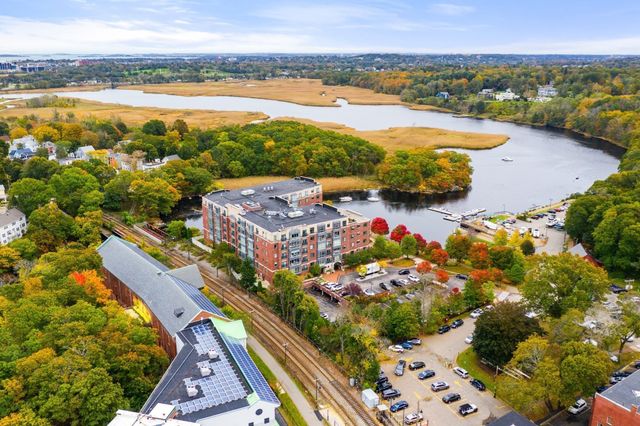 88 Wharf Street 402, Milton, MA 02186