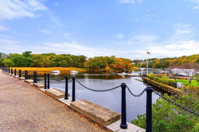 88 Wharf Street 402, Milton, MA 02186