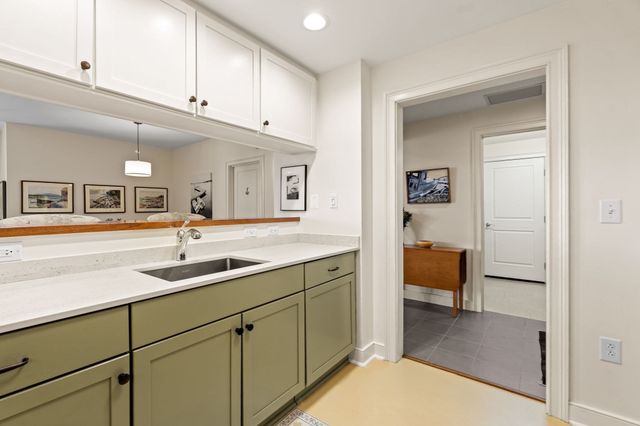 88 Wharf Street 402, Milton, MA 02186