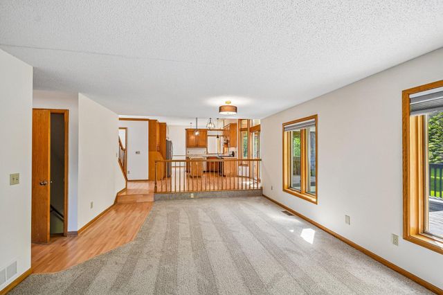 14835 39th Avenue N, Plymouth, MN 55446