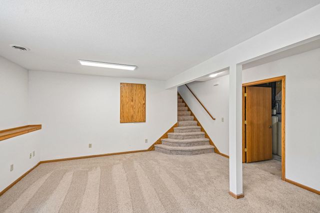 14835 39th Avenue N, Plymouth, MN 55446