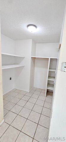 5608 E Shades Valley Drive, Montgomery, AL 36108